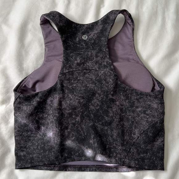 Lululemon Invigorate Crop Training Tank Top - Size 8 - Picture 4 of 5